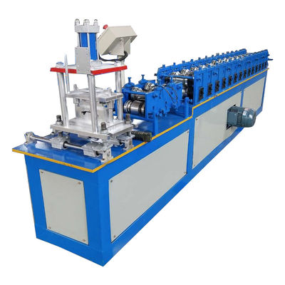 品質  Hotels Automatic Metal Roller Shutter Door Machine Sandwich Cut Slat Forming PU Foam Slats Rolling Machinery 工場